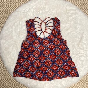 Eyeshadow size large tank top womens